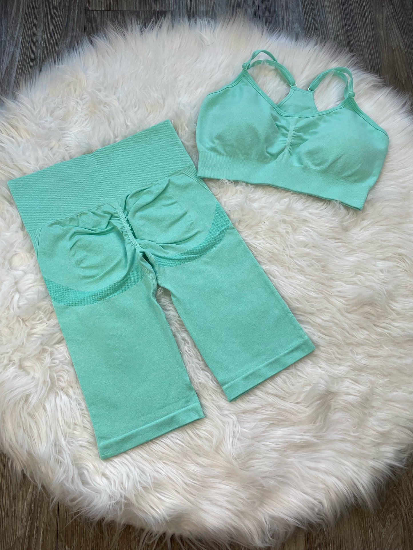Conjunto biker efecto push up