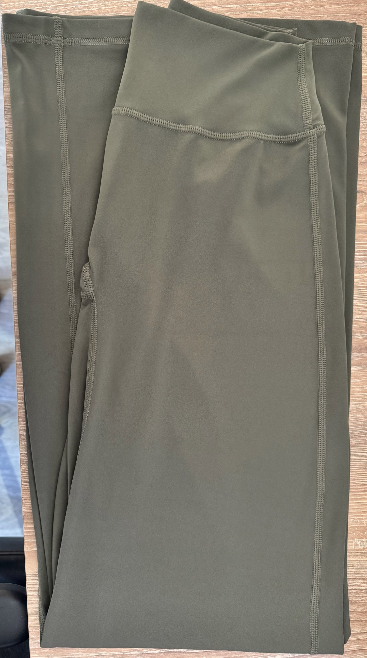 Leggings sin efecto push up/ pierna recta