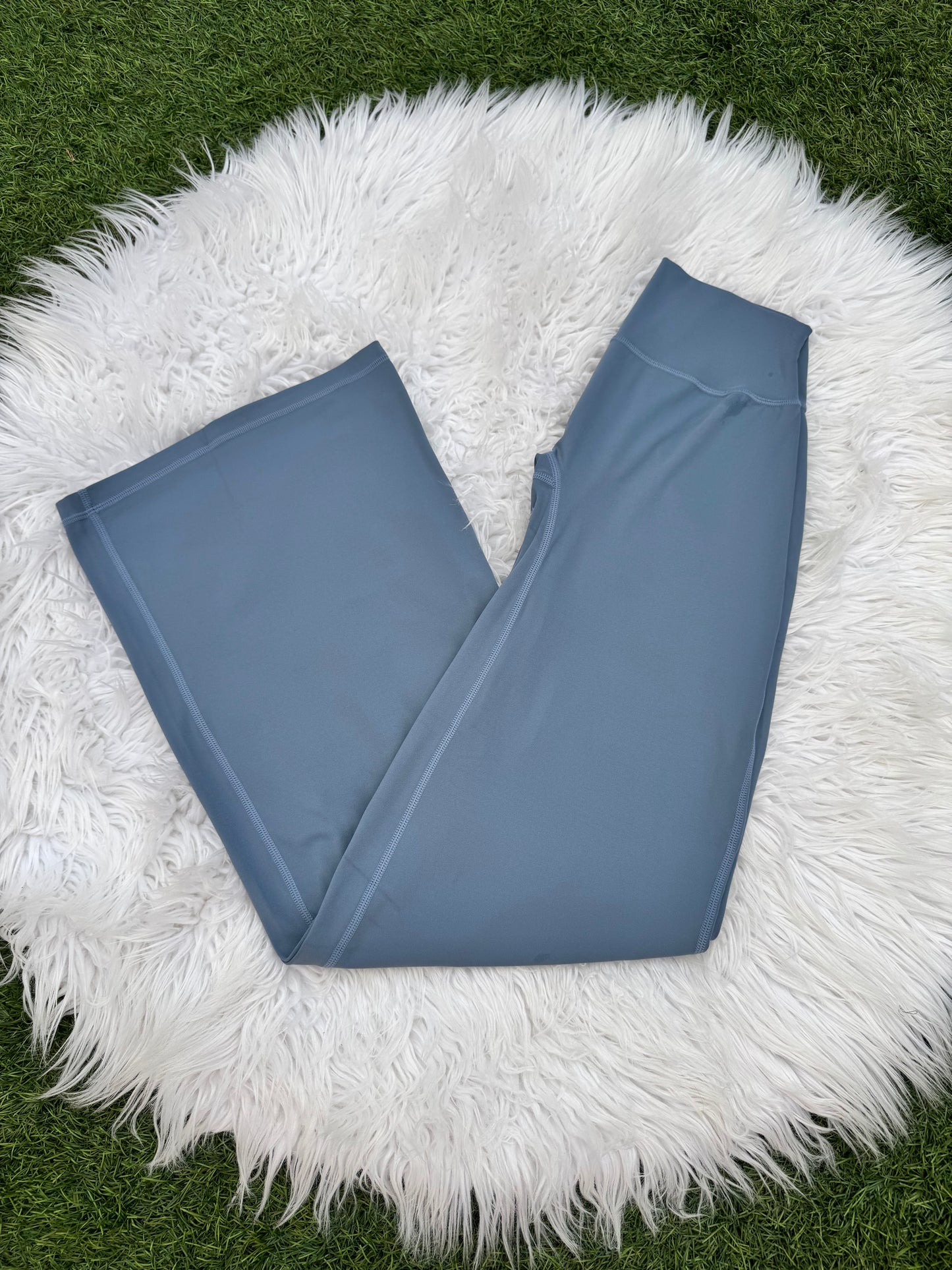 Leggings sin efecto push up/ pierna recta